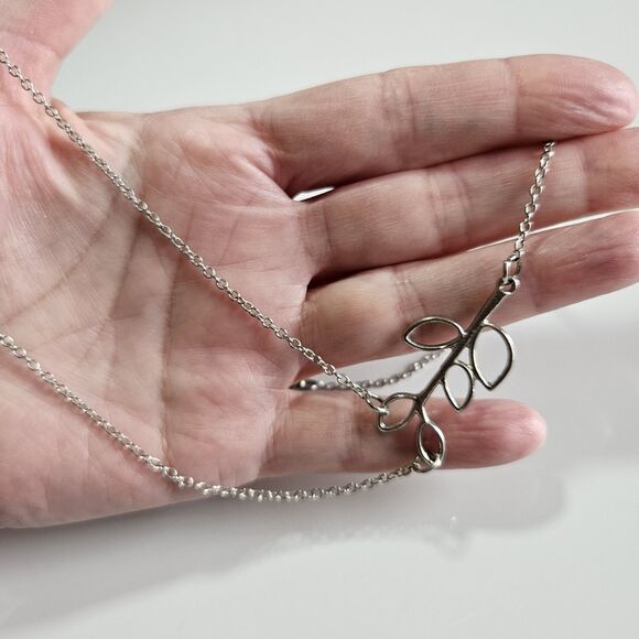 Simple Leaf Hollow Double Layered Silvertone Necklace 18 To 20" - Picture 4 of 14